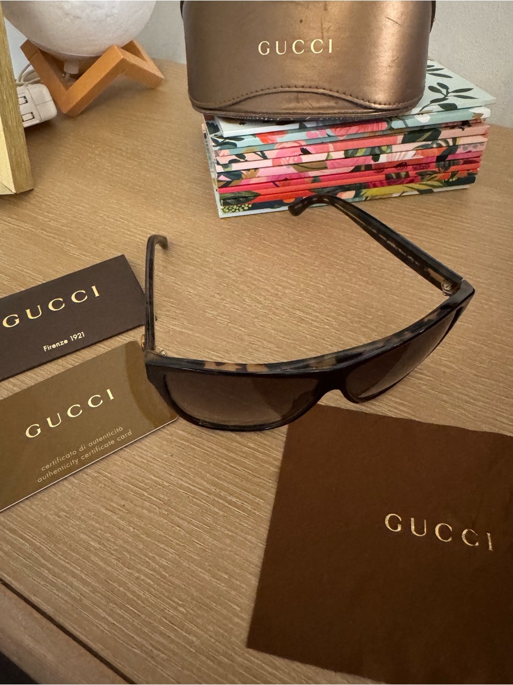 Gucci Men’s Tortoiseshell Frame Sunglasses with Brown Gradient Lenses